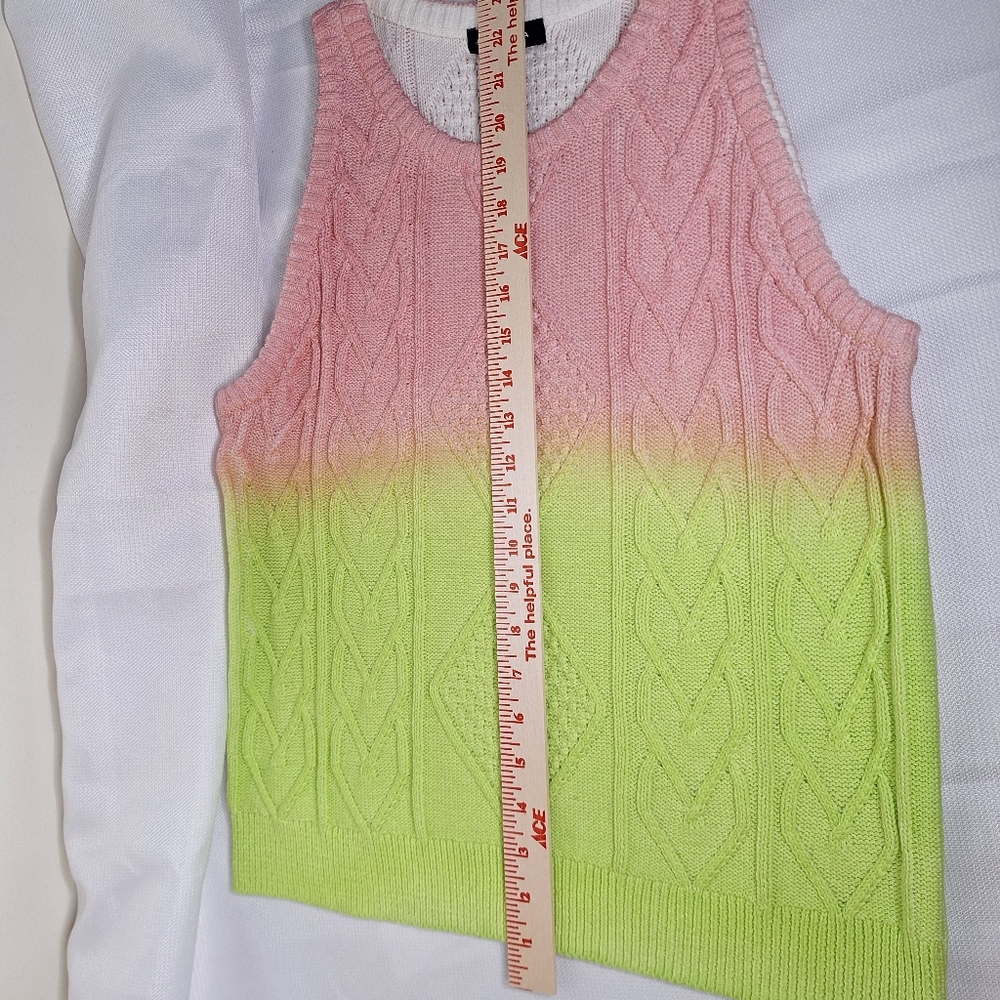 Granola girl, light academia, womens apple green and salmon pink vest. - Picture 4 of 9